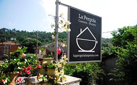 La Pergola Private Parking